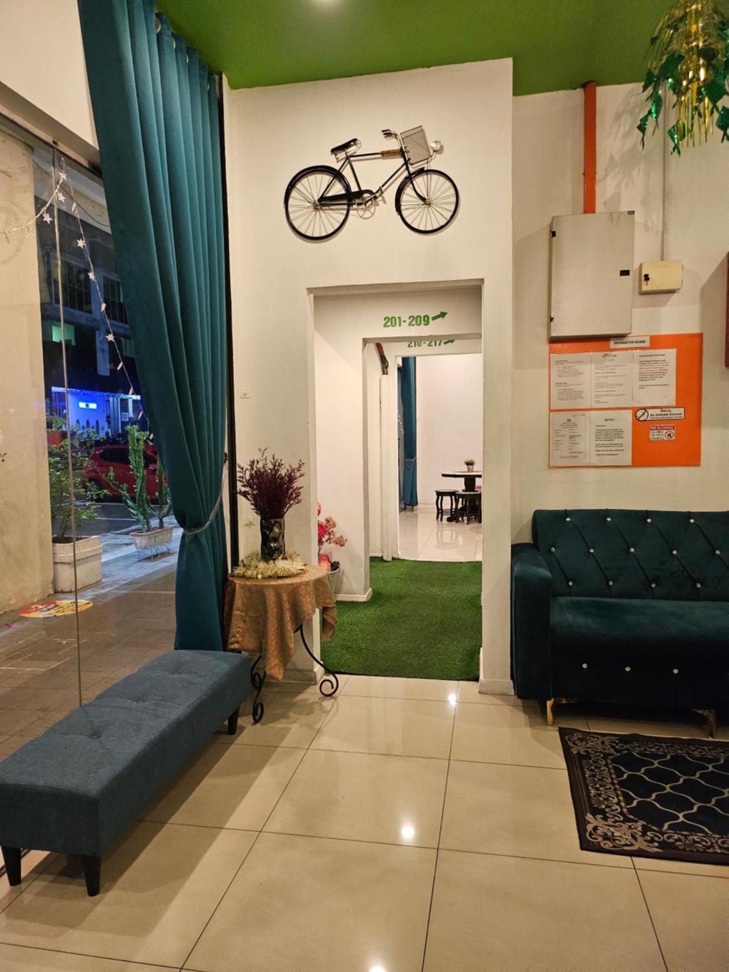 橄榄酒店 新山 外观 照片